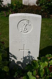 Dozinghem Military Cemetery - Jones, John